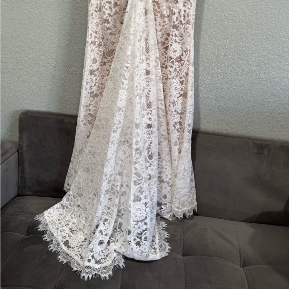 Full of Hope White Lace Sleeveless Mermaid Maxi Dress - Picture 10 of 16